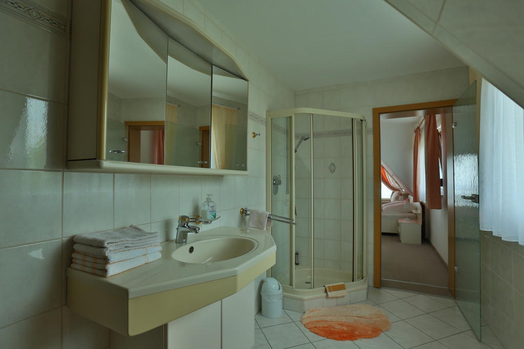 Pension Clajus Weimar  Oda fotoğraf